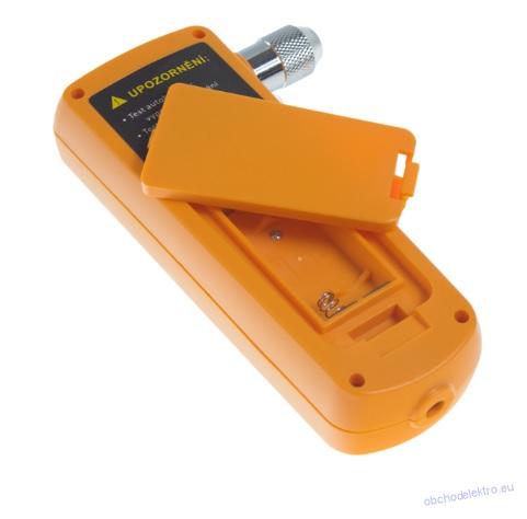 Multifunkční tester 4v1 TPMS/baterie/nabíjení/lampička