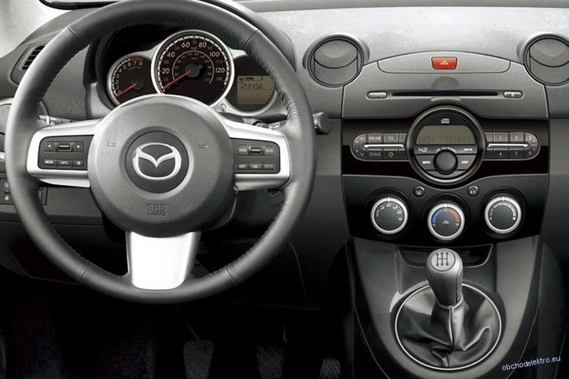 Rámeček autorádia Mazda 2 (07->)