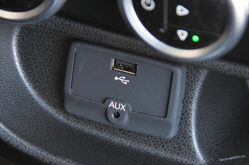 USB+JACK konektor Alfa / Fiat / Iveco