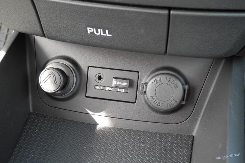 USB+JACK konektor Hyundai