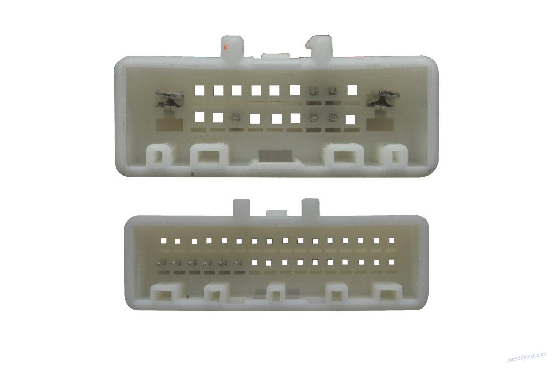 Adaptér pro ovládání na volantu RENAULT / DACIA / OPEL / NISSAN