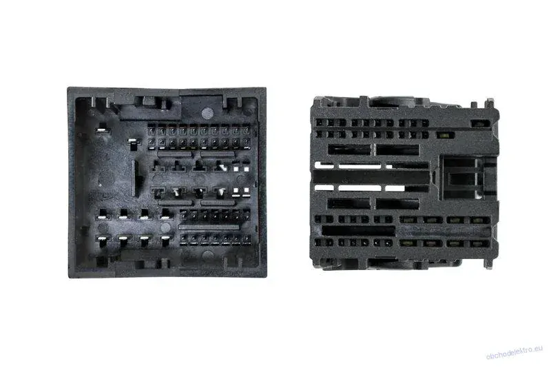 Adaptér pro parkovací kameru PEUGEOT/ CITROEN / TOYOTA / OPEL - NAC (RCC)