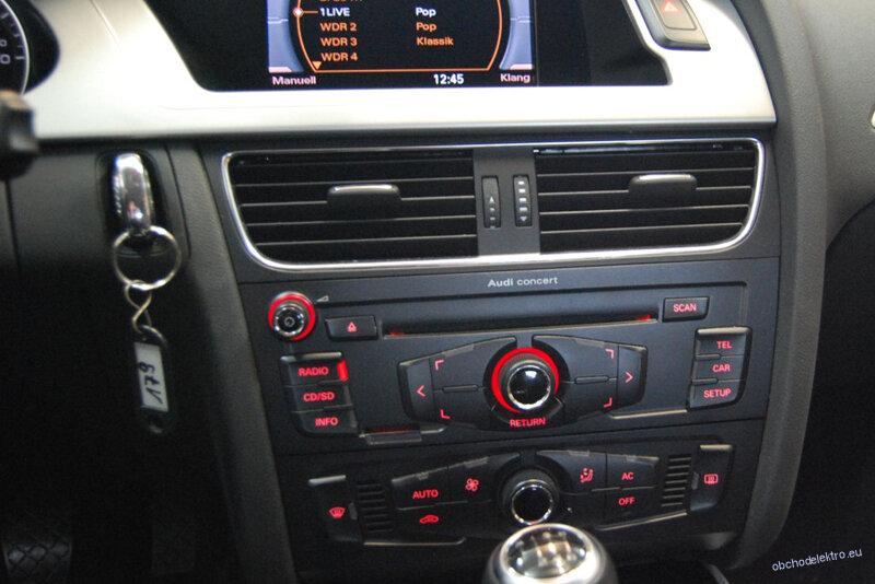 Champion - Bezdrátový Apple CarPlay / Android Auto AUDI A4 / A5 / Q5 Symphony / Concert
